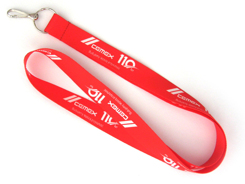 Lanyard with safety pi